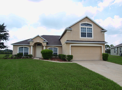 Luxurious Newly Furnished 5 Bedroom Pool Home with Games Room